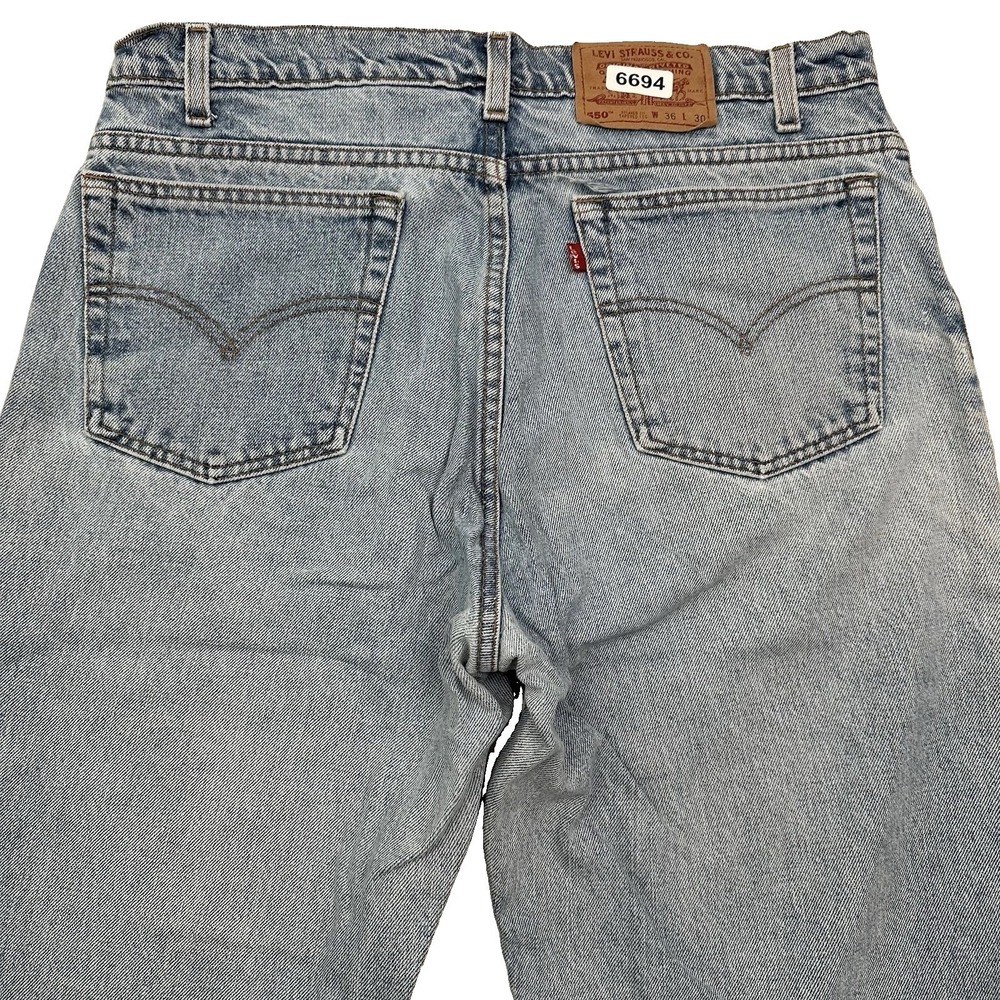 VTG 90s Levi's Relaxed 550 Jeans Men Fits 34x31 Tapered Light Blue Whiskers USA